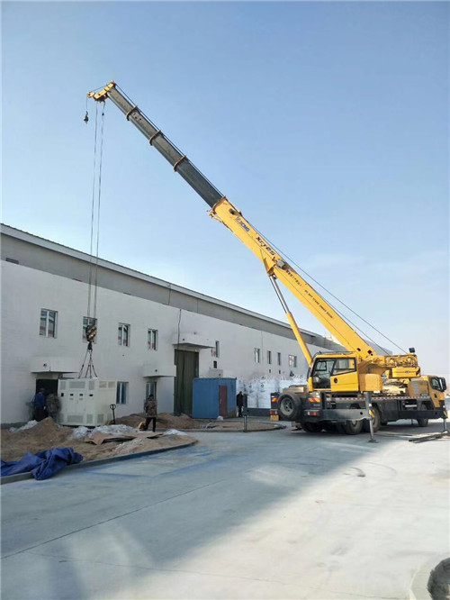 辉县市“超载就喊停”—— 吊车的 “重量保镖” 技术